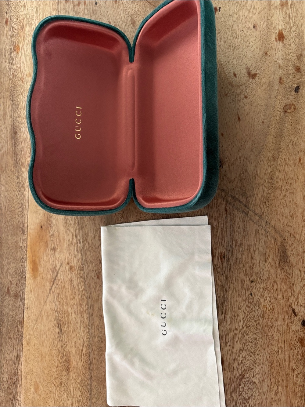 Gucci Teal Velvet Sunglasses Case with Coral Interior